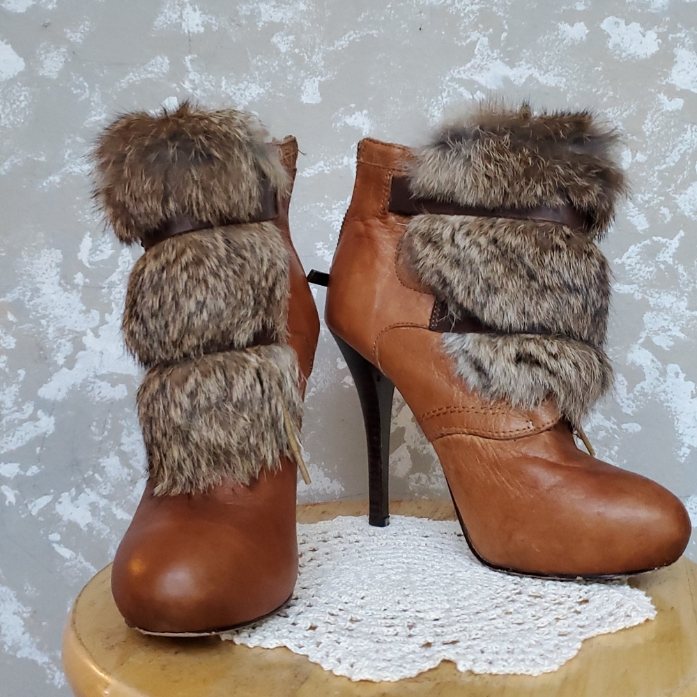 DOLCE VITA TATUM Authentic Rabbit FUR heel boot 6